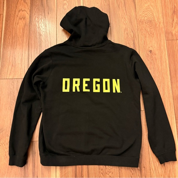 Nike Womens black Hoodie with Pink and Yellow Accents. - Picture 6 of 6